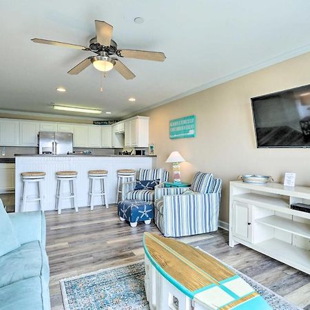 Ocean-View Oak Island Condo, 1 Block To Beach! Buitenkant foto